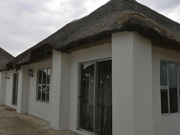 The Village Lodge Idutywa Exterior photo